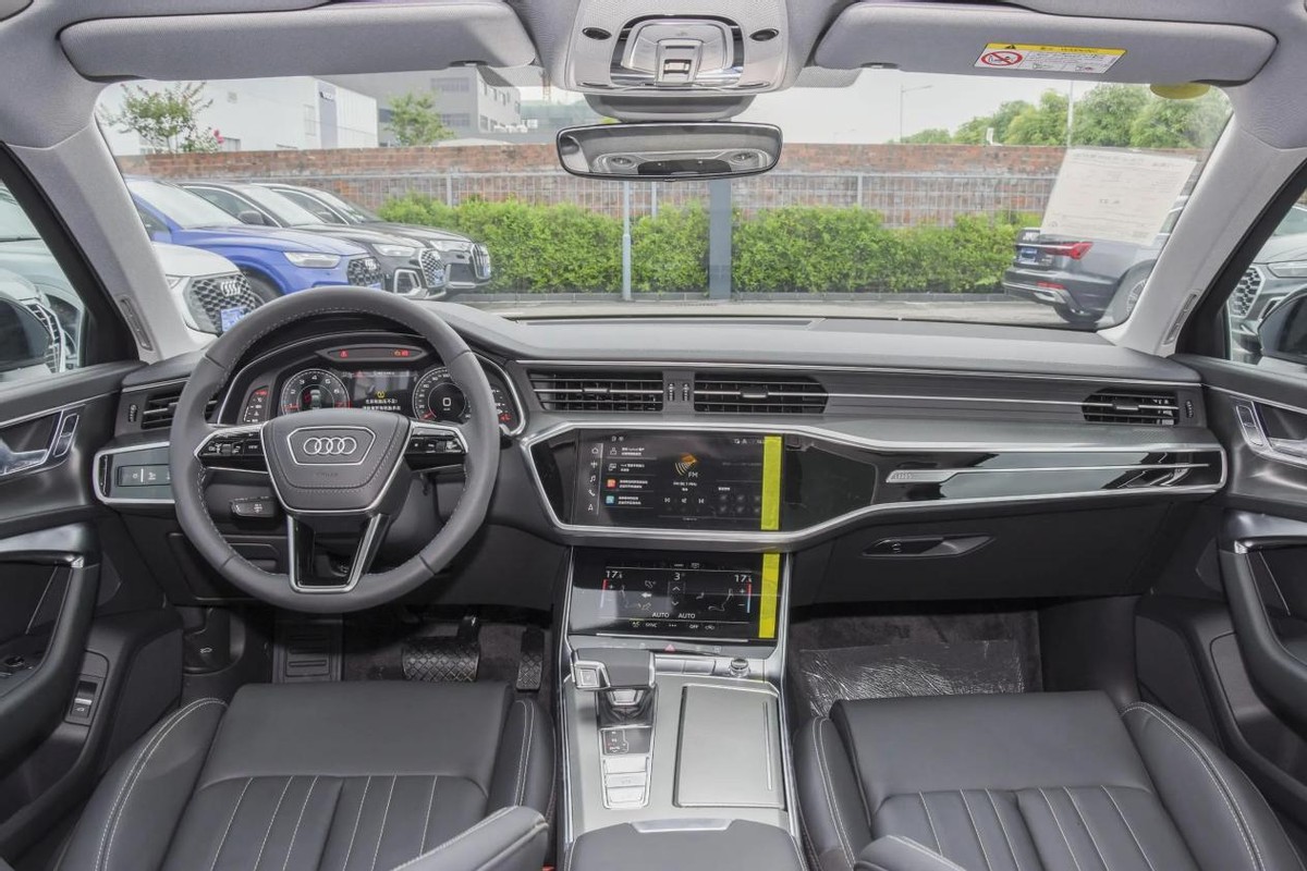 奥迪a6l和沃尔沃s90哪个隔音好,沃尔沃s90对比a6l品质哪个更稳定