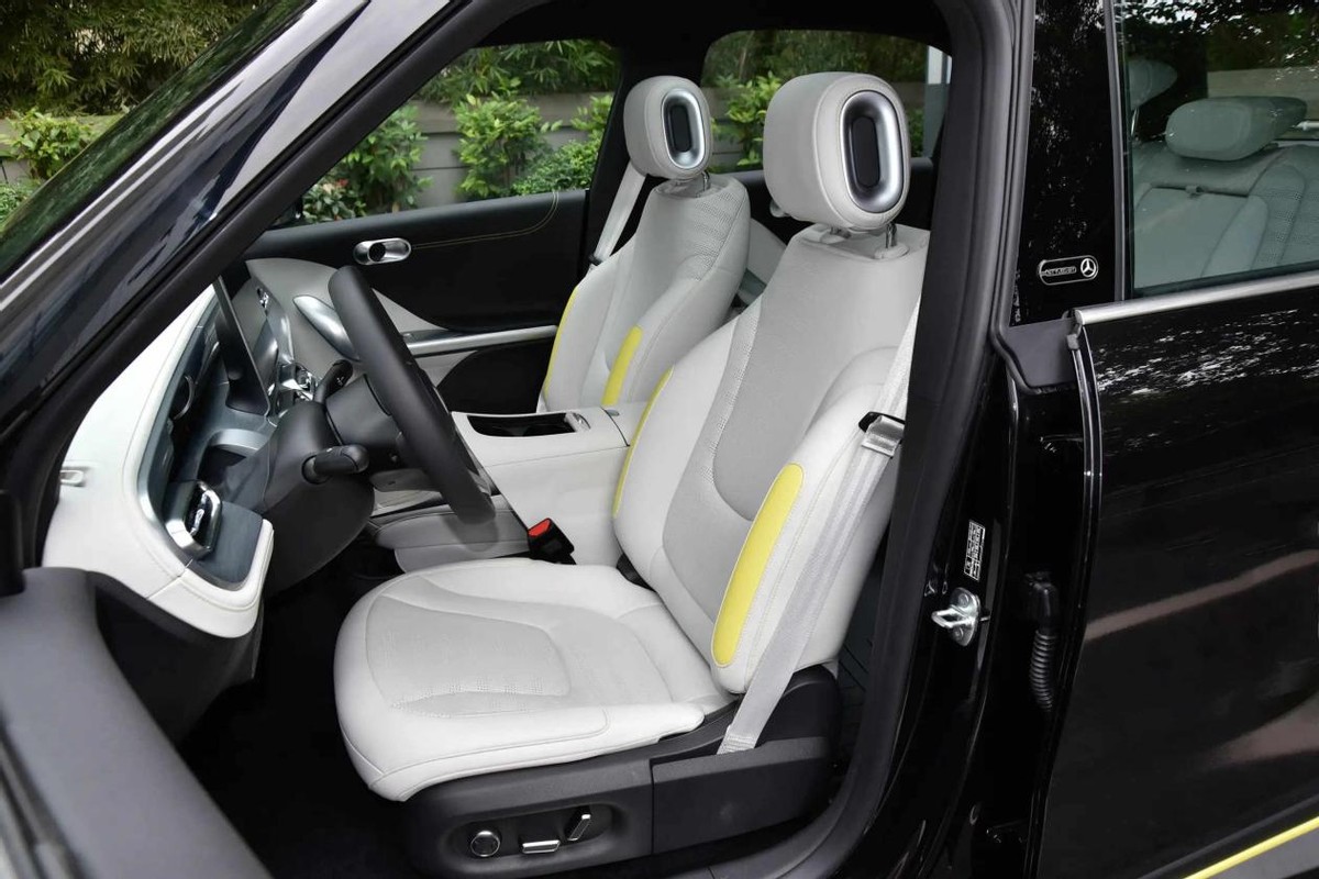 smart精灵高低配价格,售价万元smart精灵正式上市