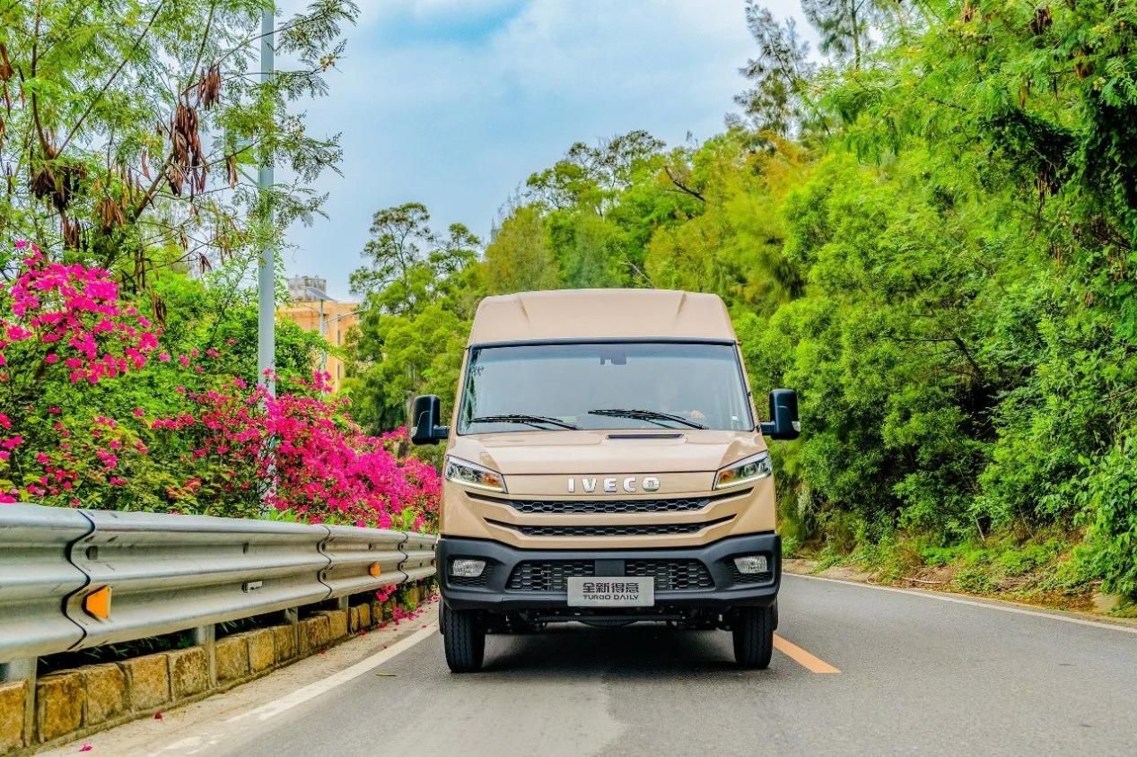 南京约惠春天,南京依维柯房车展