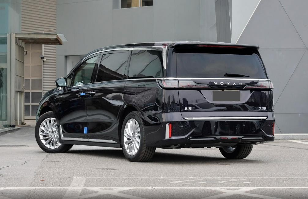 岚图梦想家2024款落地价38万配置,岚图梦想家哪款车最值得购买