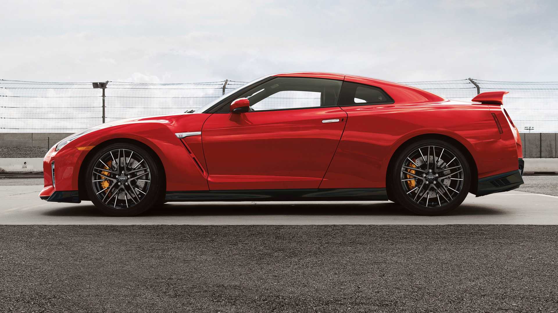 2024款日产GT-R正式发布,2024款日产gt-r售价公布