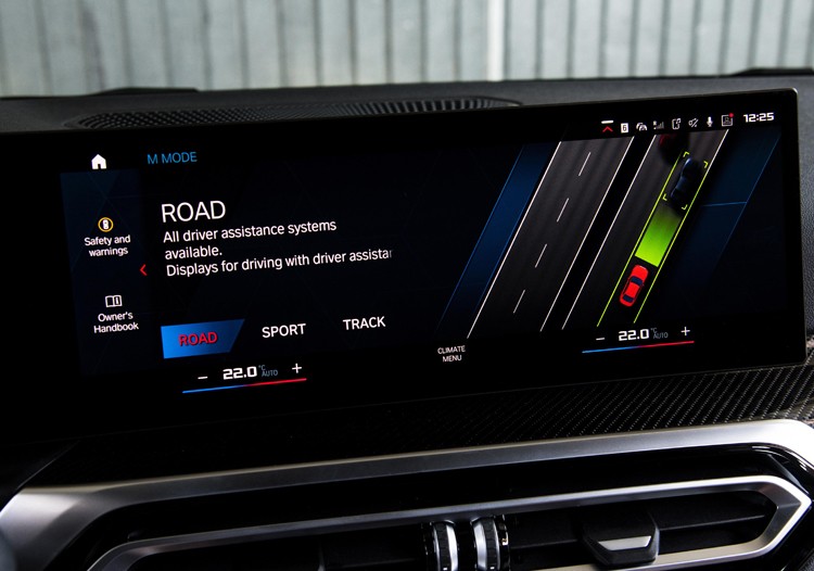 全新款宝马m2只提供后驱车型,有望今年发布全新宝马m2路试曝光