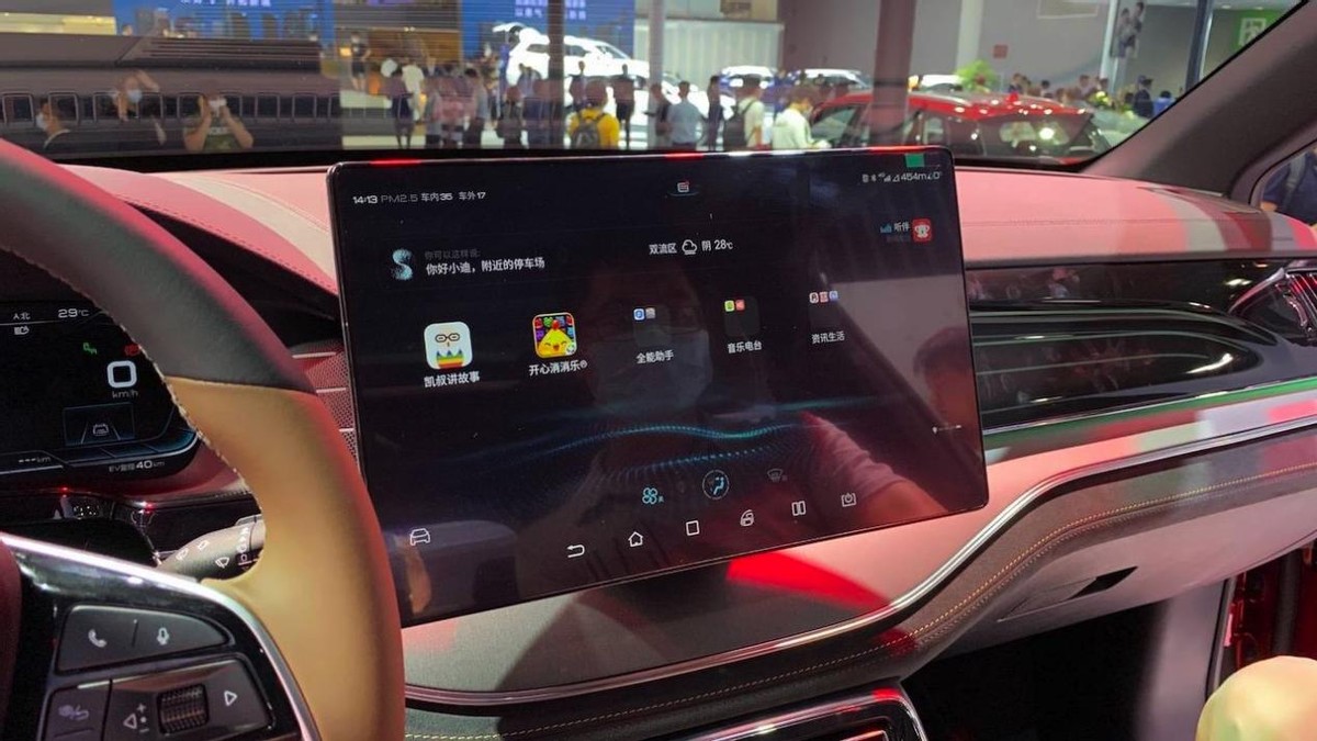 汽车电动化带来的变化,纯电动汽车的寿命多长时间