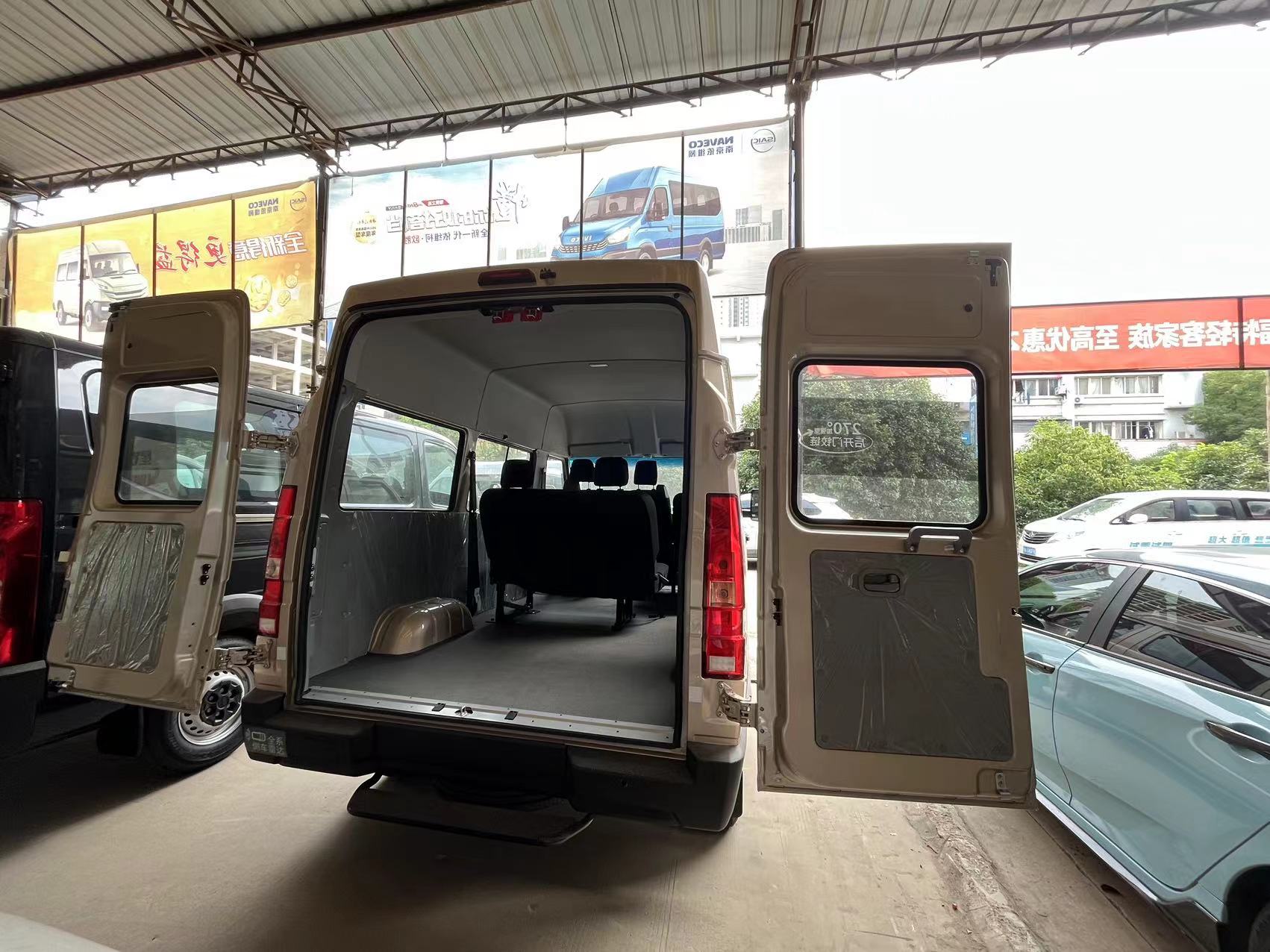 国6依维柯得意车主用车感受,新款得意依维柯a37用车感受