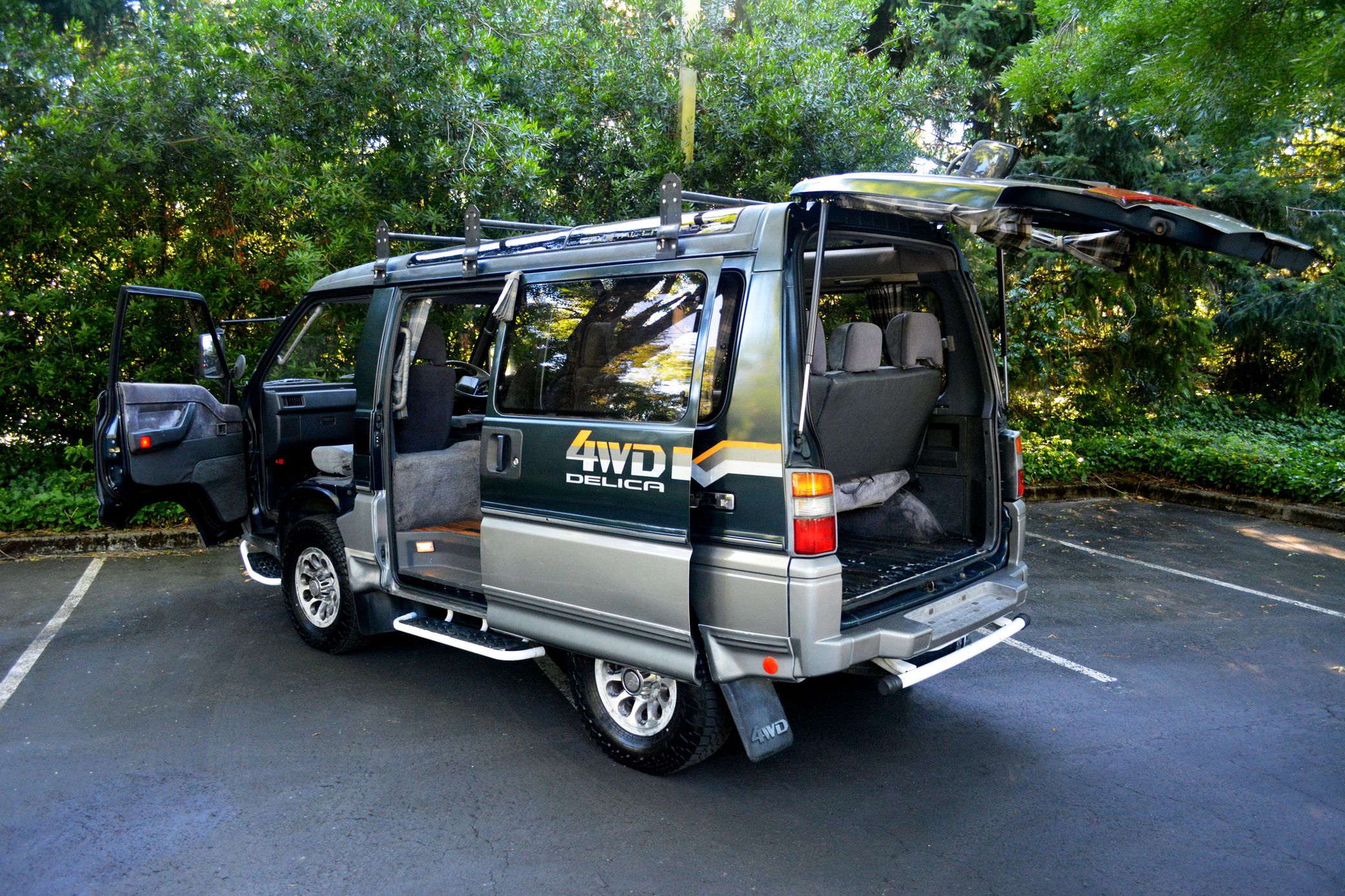 老款三菱得利卡四驱国内上市,三菱得利卡1994款