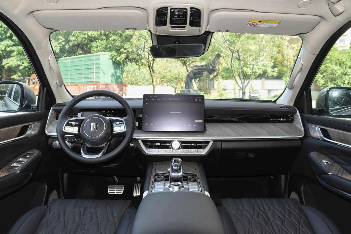 30万买bj90还是坦克500,30万买坦克400靠谱吗