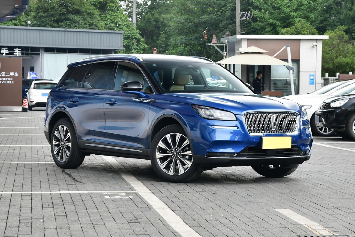 q3sportback林肯冒险家,驾驶感受比奥迪q3好的车