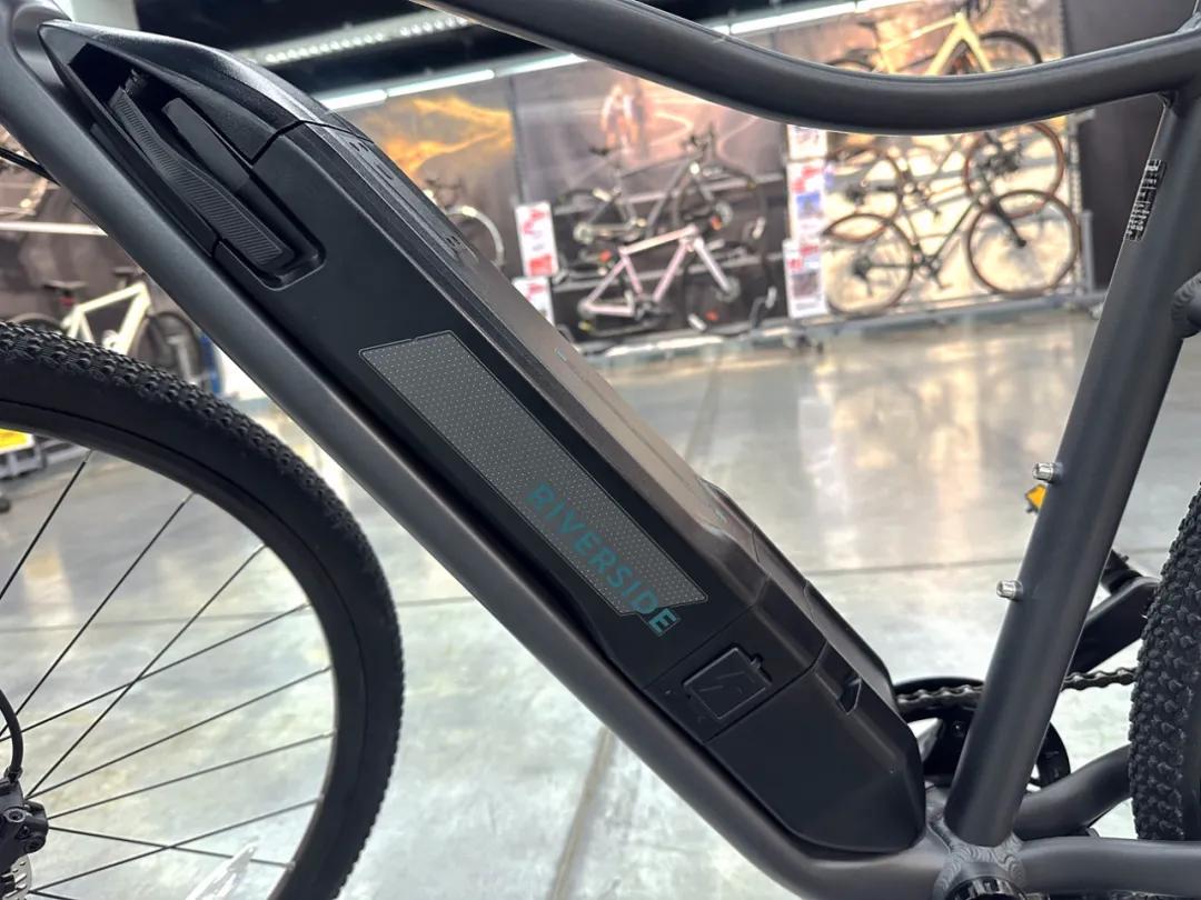 电助力公路自行车长续航200千米,迪卡侬riverside900跟speed900区别