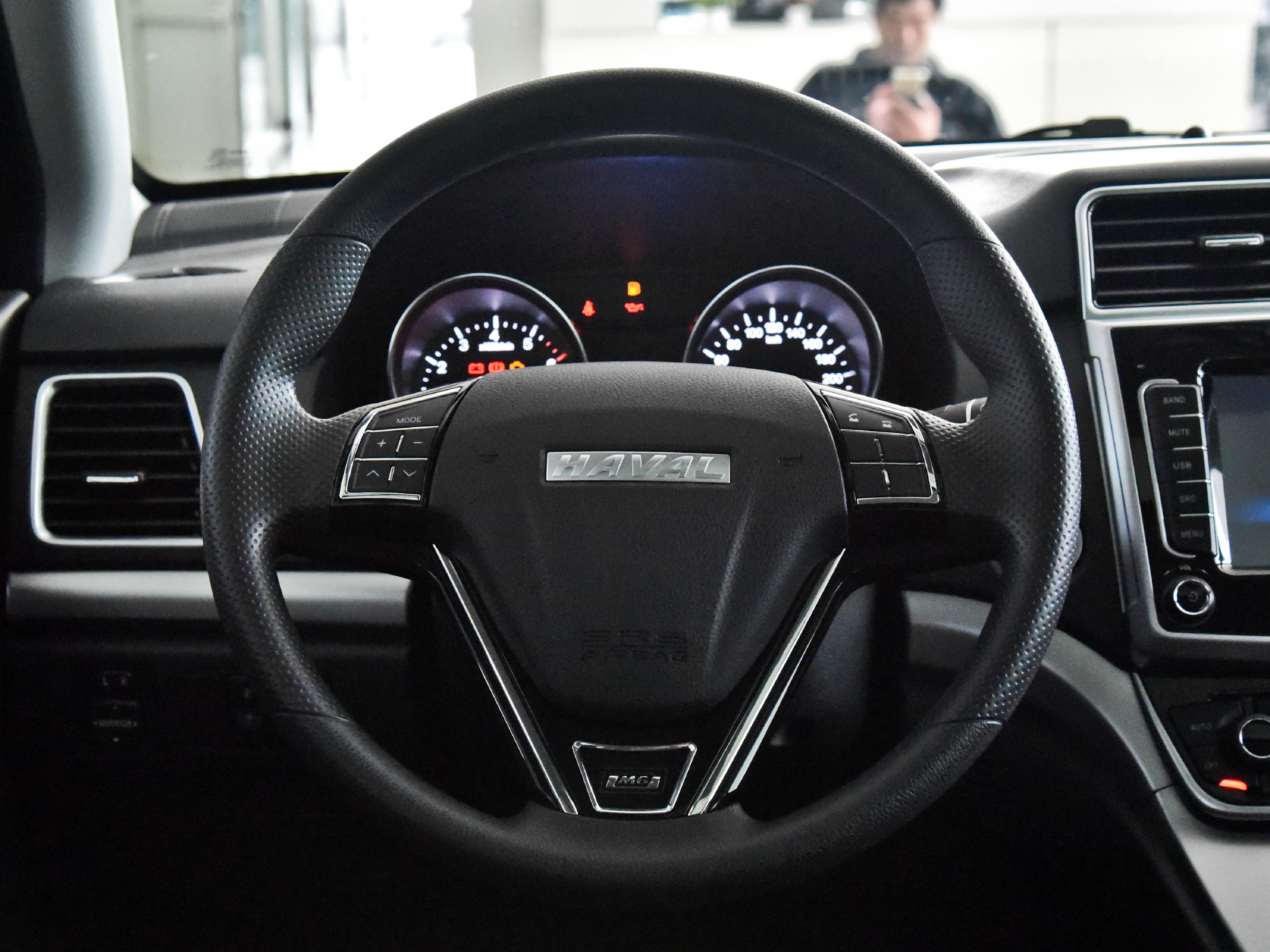 6万元左右的哈弗m6怎么样,2019款的哈弗m6还买得到吗