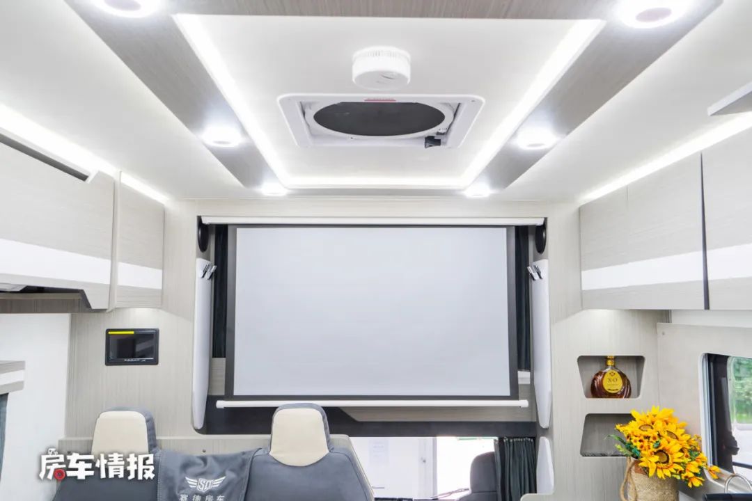 房车最新款五十铃,19款新五十铃房车