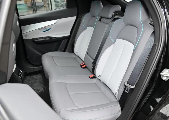 长安uni-t2021款1.5t运动版旗舰型,2023款第二代长安uni-t功能介绍