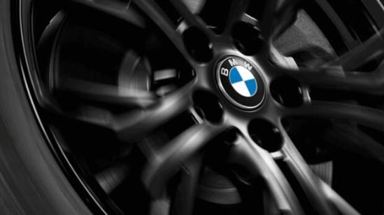 bmw轮毂悬浮盖动态效果,bmw售后服务文章