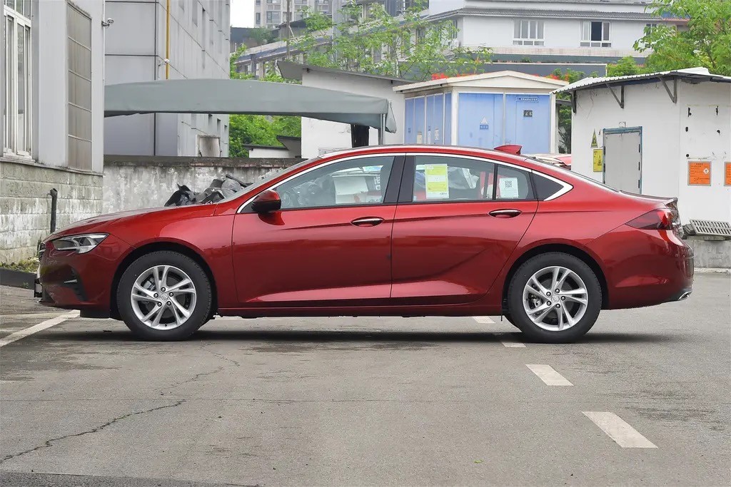 思域与大众速腾君威谁更好,速腾君威思域怎么选择