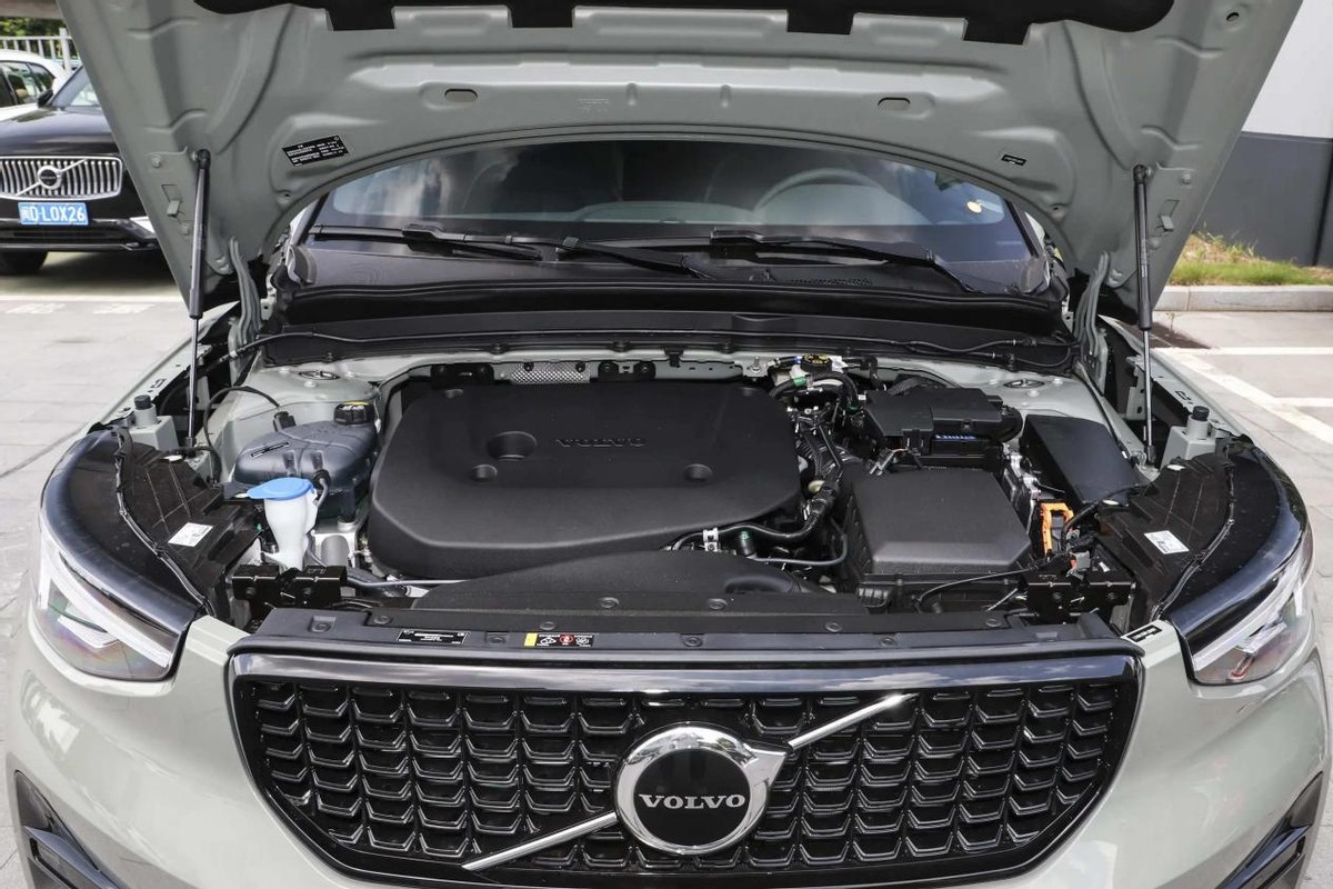 二线豪华品牌林肯和沃尔沃怎么选,林肯凯迪拉克沃尔沃suv