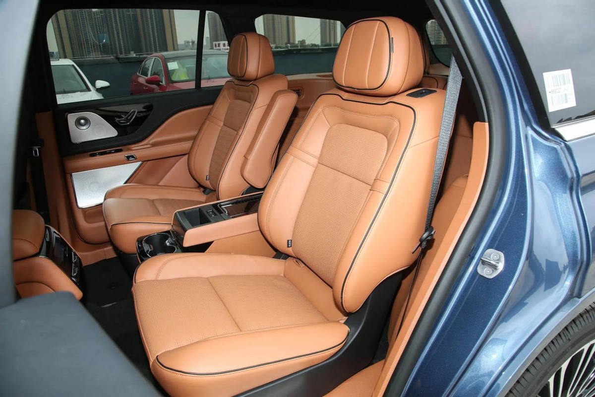 叫好不叫座的SUV，配3.0TV6发动机，吃92号粗粮，带你看飞行家