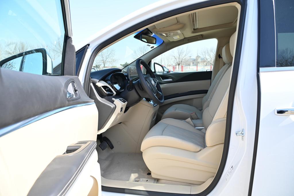 别克gl8深圳地区近期最高优惠10万,杭州别克gl8最新报价优惠