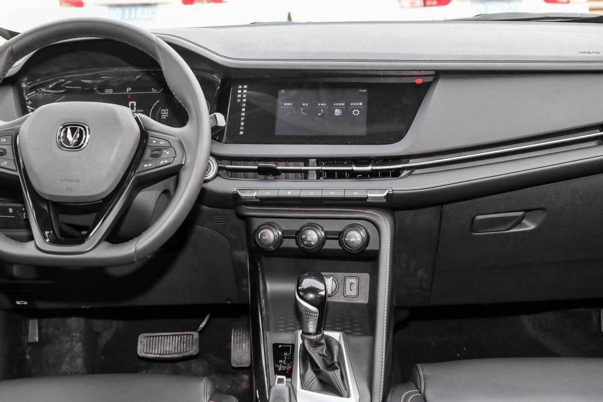 15款长安cs75手动2.0测评,长安cs15试驾2手车价格