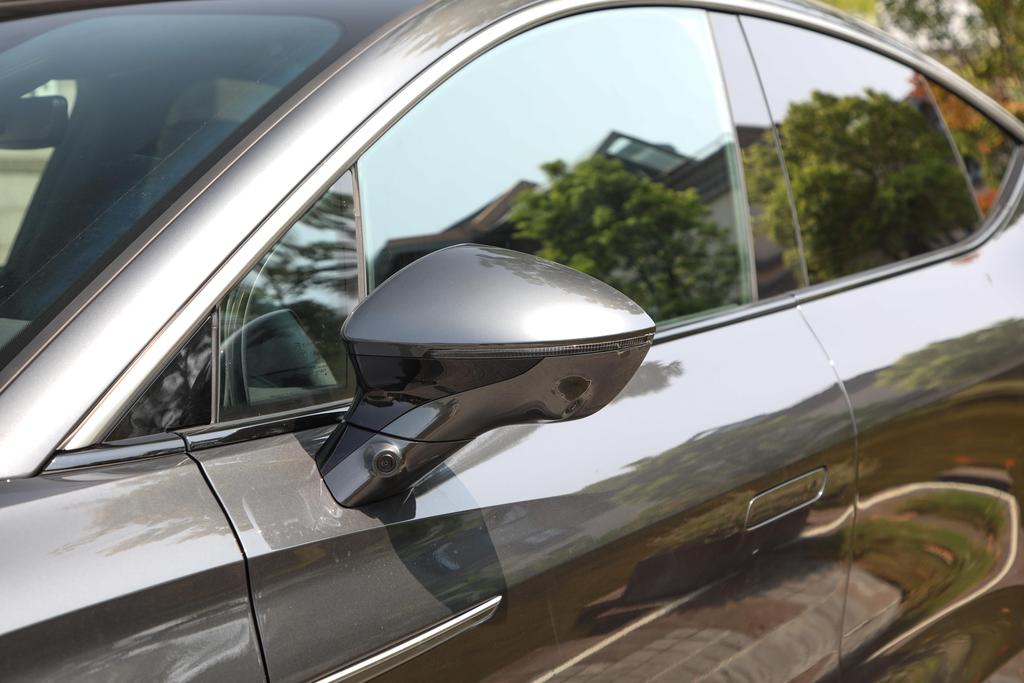 上汽飞凡r7新款,上汽飞凡r7外观静态