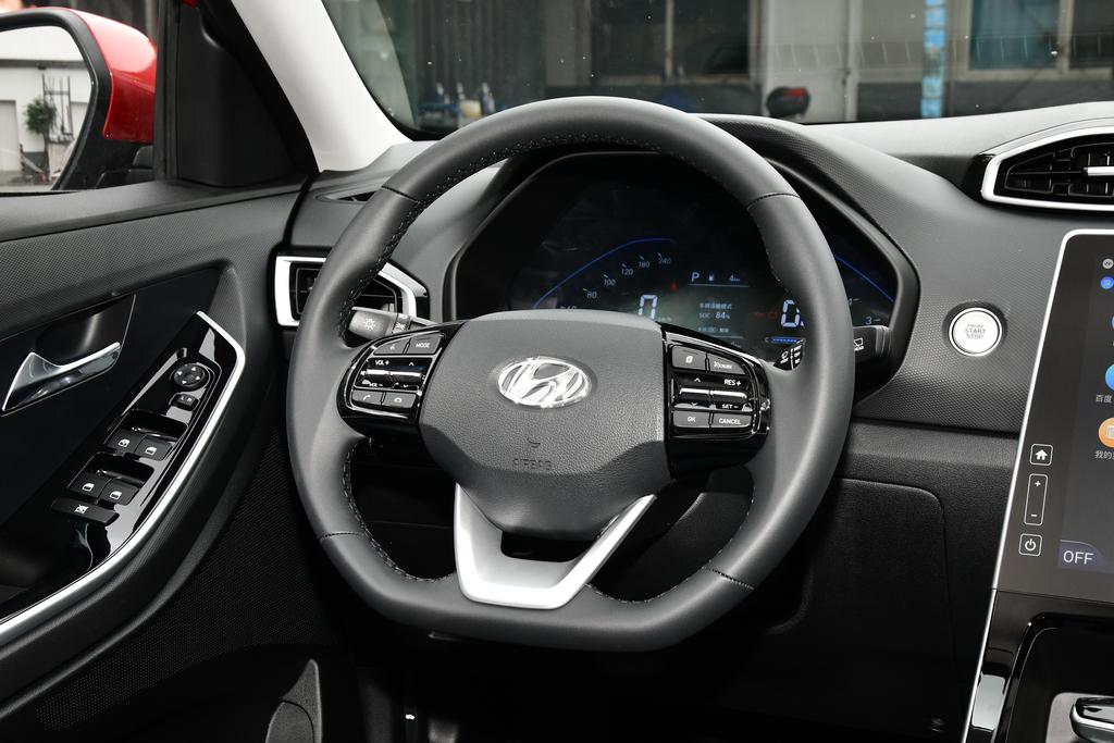 ix25与ix35谁值得入手,ix25买1.6还是1.4t