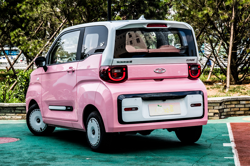 5万左右纯电代步小车,QQ冰淇淋·桃欢喜带来哪些惊喜呢?