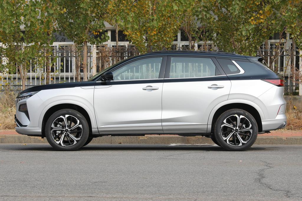 东风风神ax7pro跟风神ax7plus,东风风神a60与东风风神l60哪个好