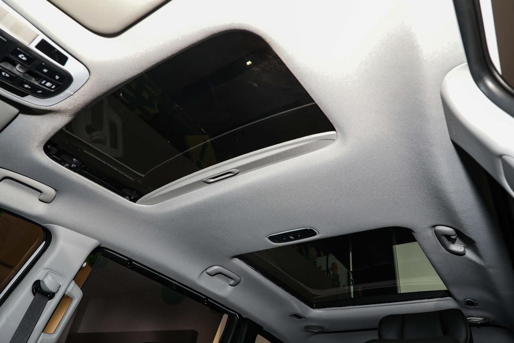 现代首款mpv库斯途车身颜色有几款,北京现代库斯途发布会现场在哪里