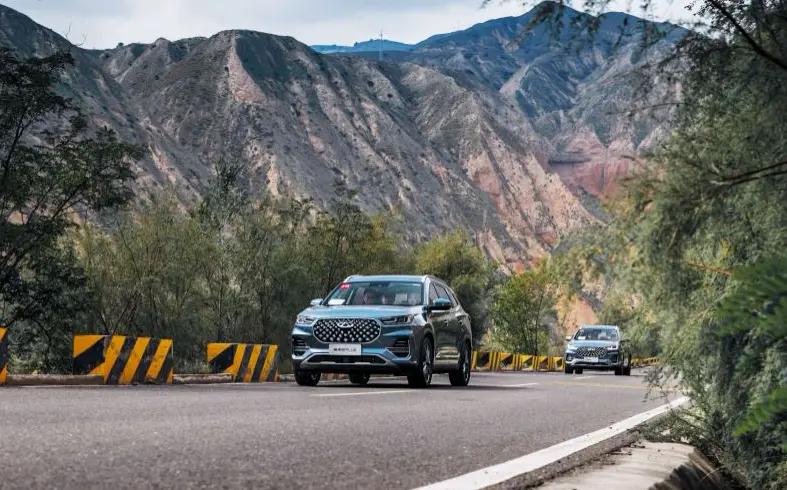 奇瑞瑞虎8plus1.6t2022款区别,奇瑞瑞虎8plus2.0t与1.6t怎么选