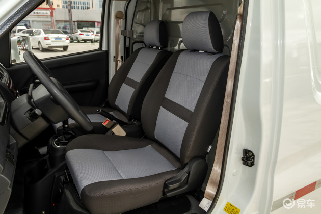 睿行m60动力差,长安睿行m60油气两用多少钱一公里