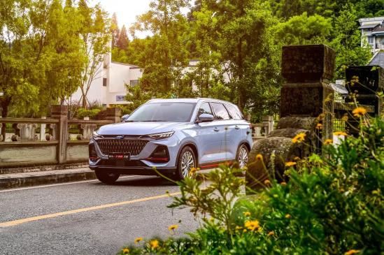 7.99万长安欧尚x7plus,广汽传祺gs4plus和长安欧尚x7plus