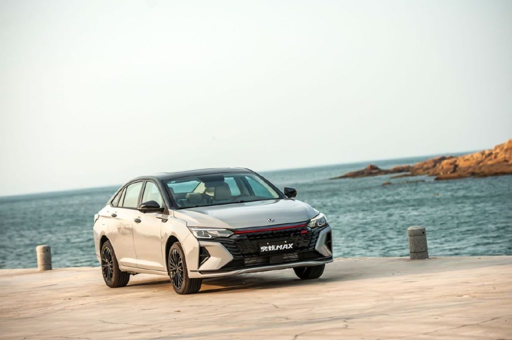 东风风神奕炫车max机甲锋芒,东风风神奕炫max长沙