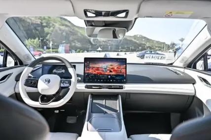 合创a06试驾,合创a06plus试驾二手车