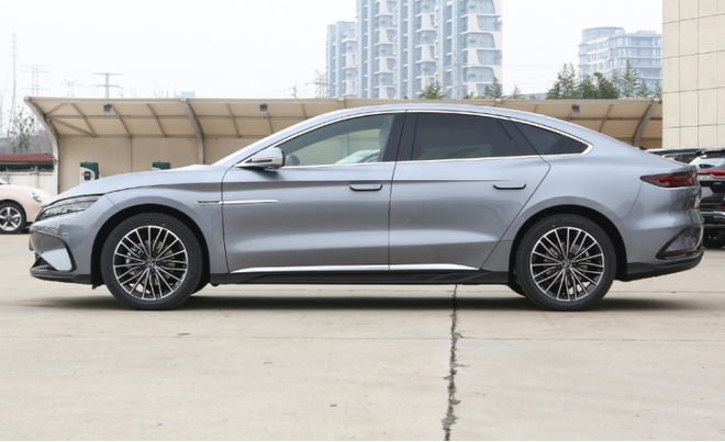 顺义区比亚迪汉ev冠军版免息,比亚迪汉ev冠军版605版本落地价格