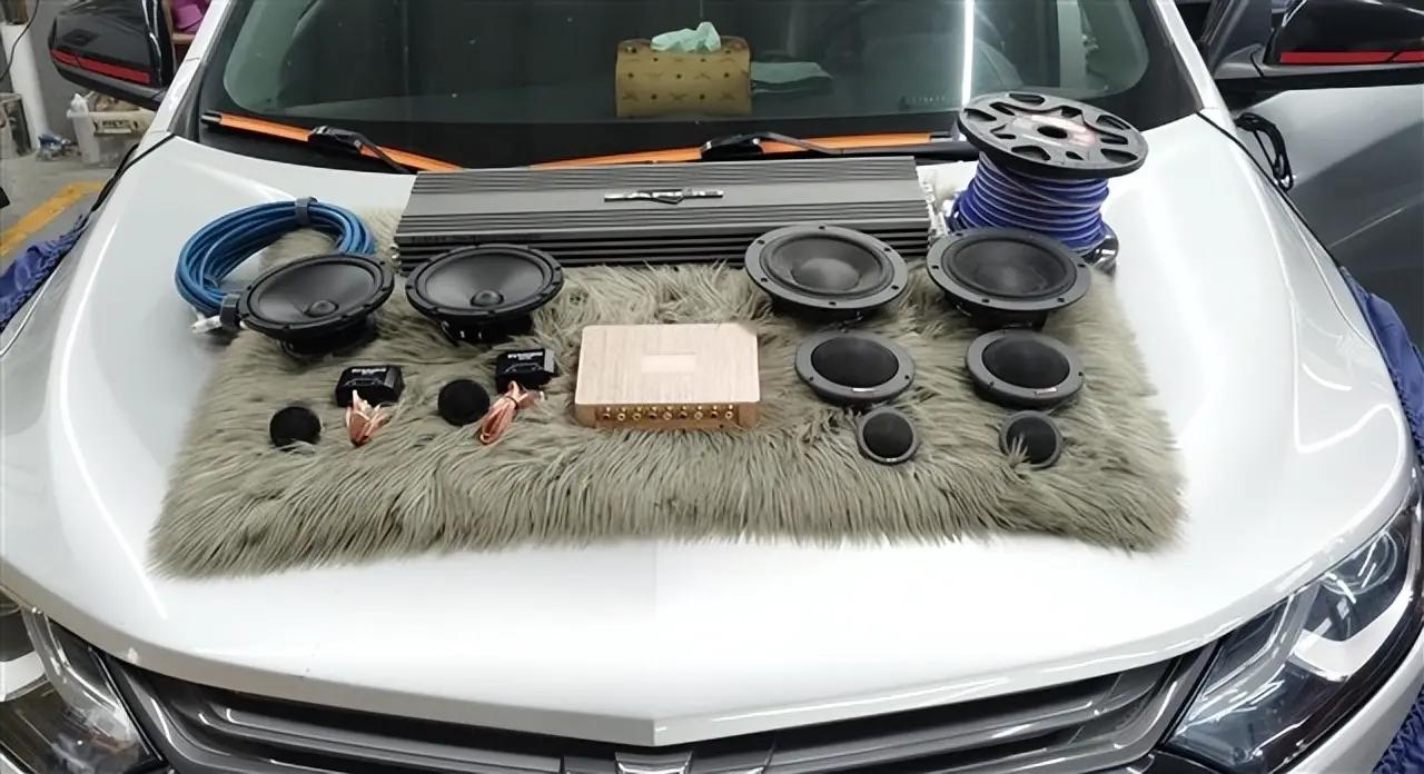 探界者装的是什么牌子的音响,探界者的音响效果