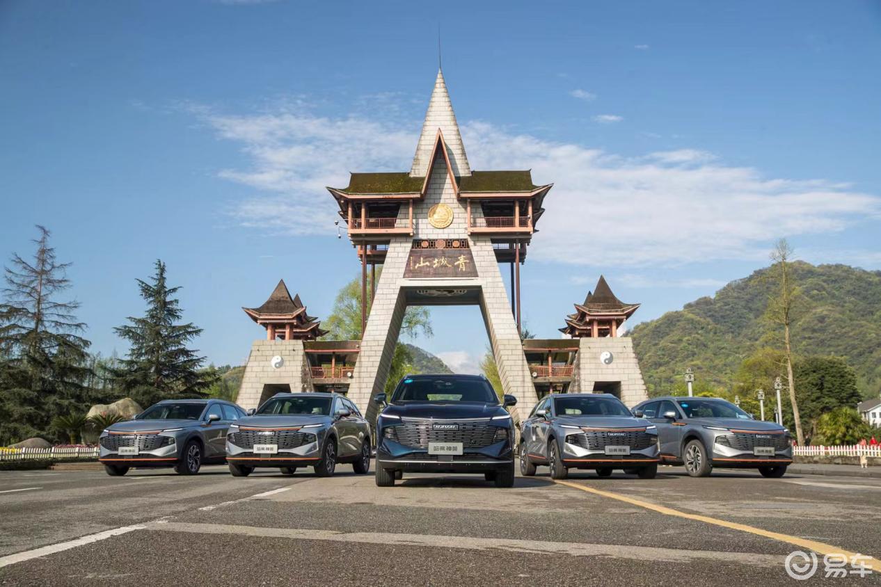 试驾｜我们在青城山遇见了“神兽”