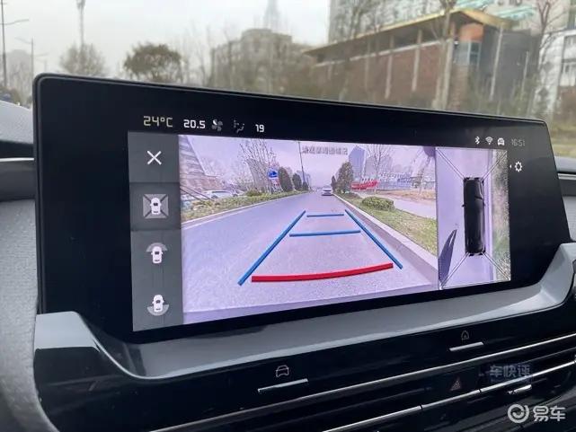 十多万首付买奥迪,十多万买高尔夫