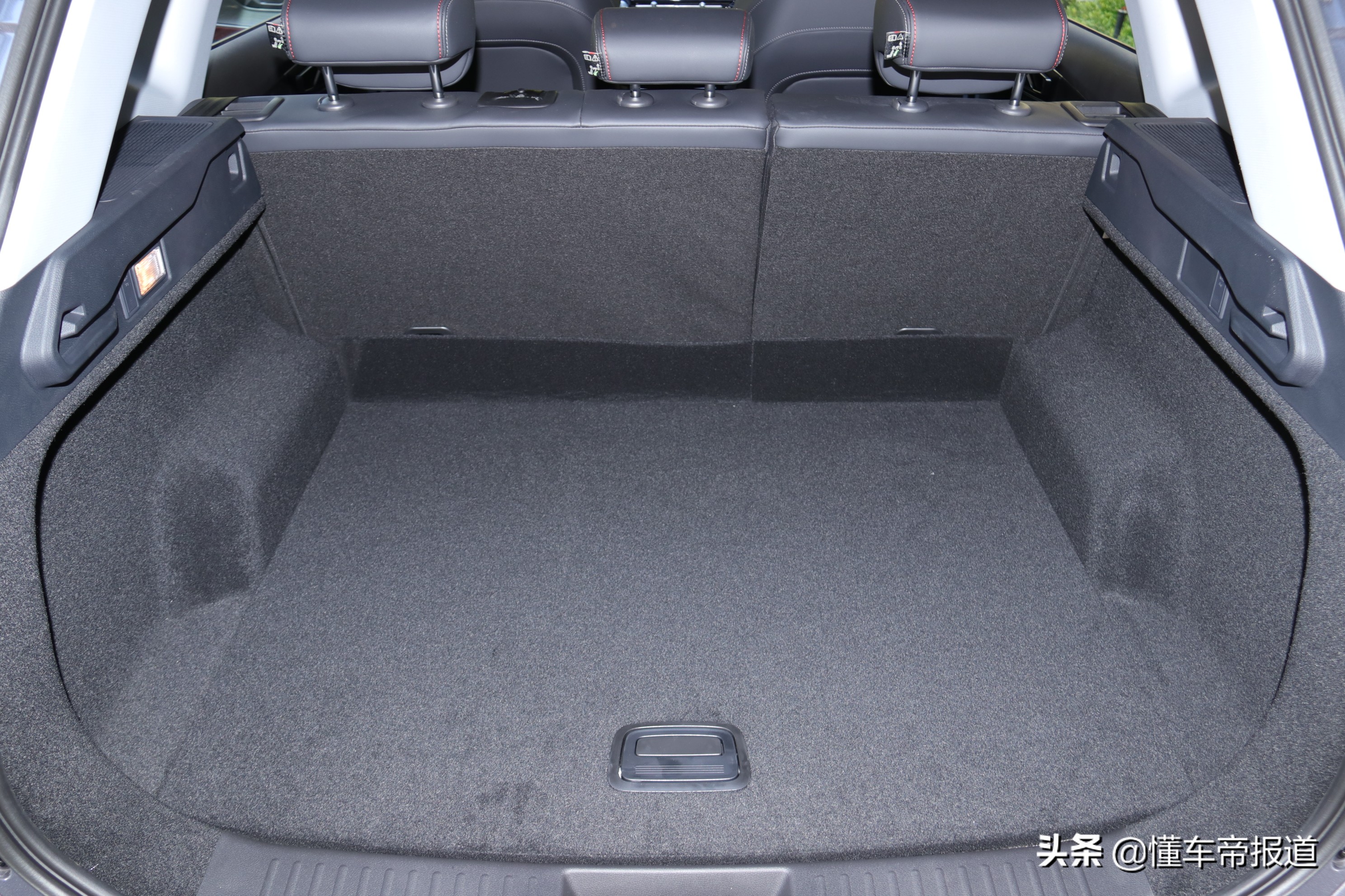 2022瑞虎71.6t超能版实际油耗,试驾奇瑞瑞虎7最新款