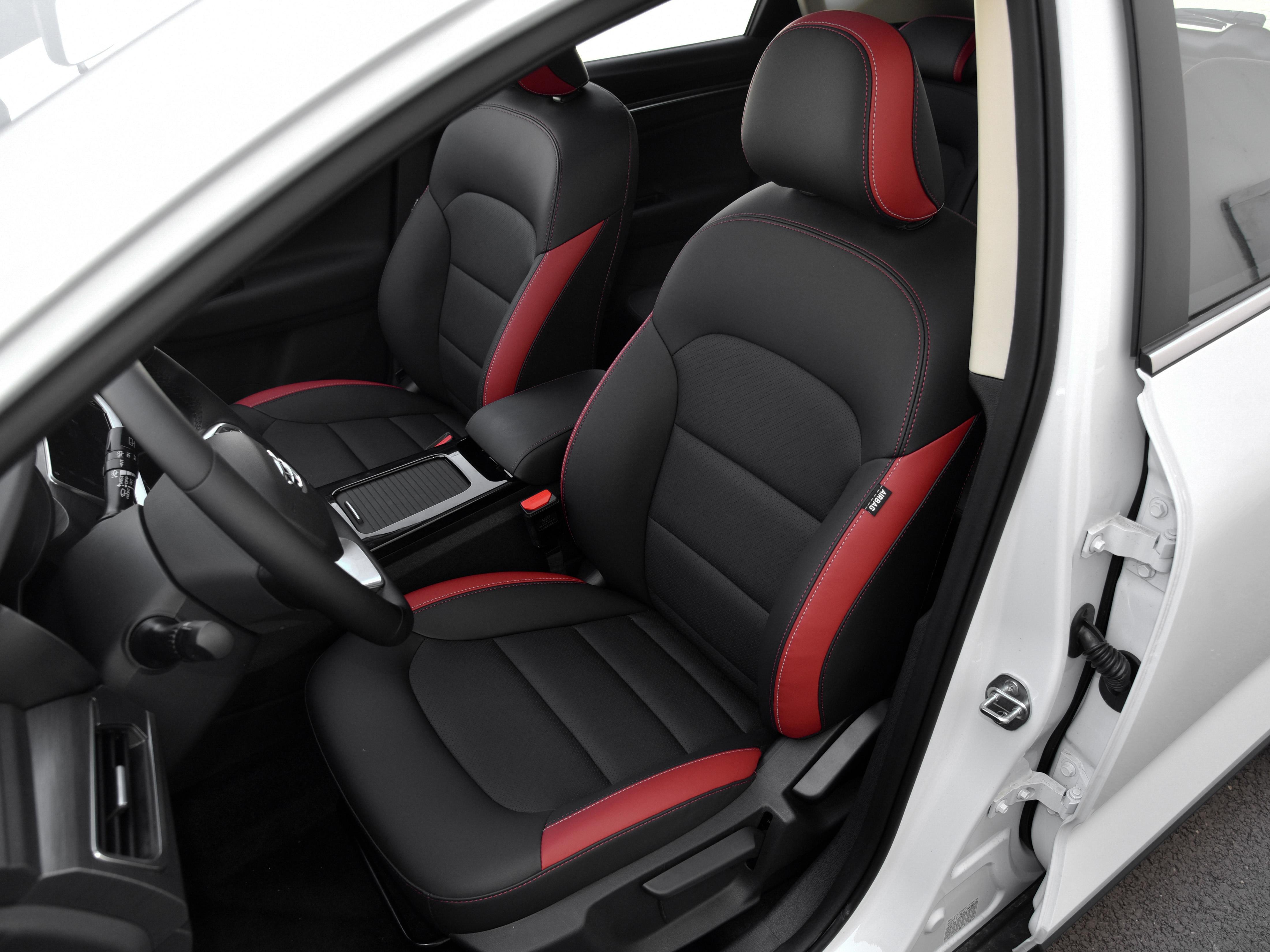 7万7吉利帝豪尊贵版落地,7.69万元起售高性价比家用好车