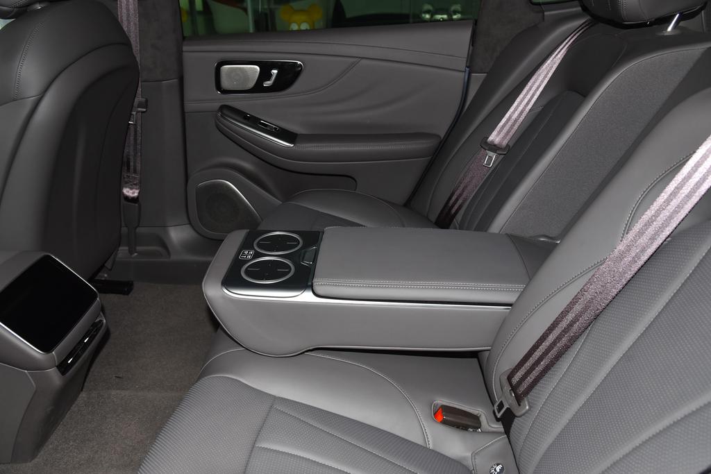 飞凡f7电动汽车怎么样,飞凡f7哪里能试驾