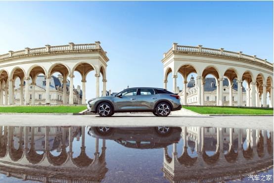 凡尔赛c5x享不凡落地价,凡尔赛c5xfm版上市