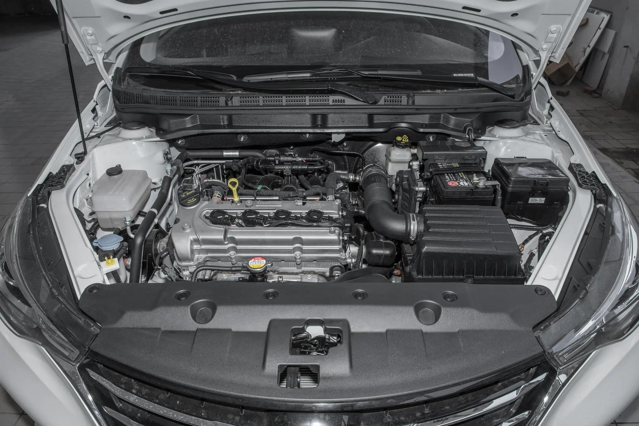 长安悦翔7评测,长安悦翔2012款1.5l油耗多少