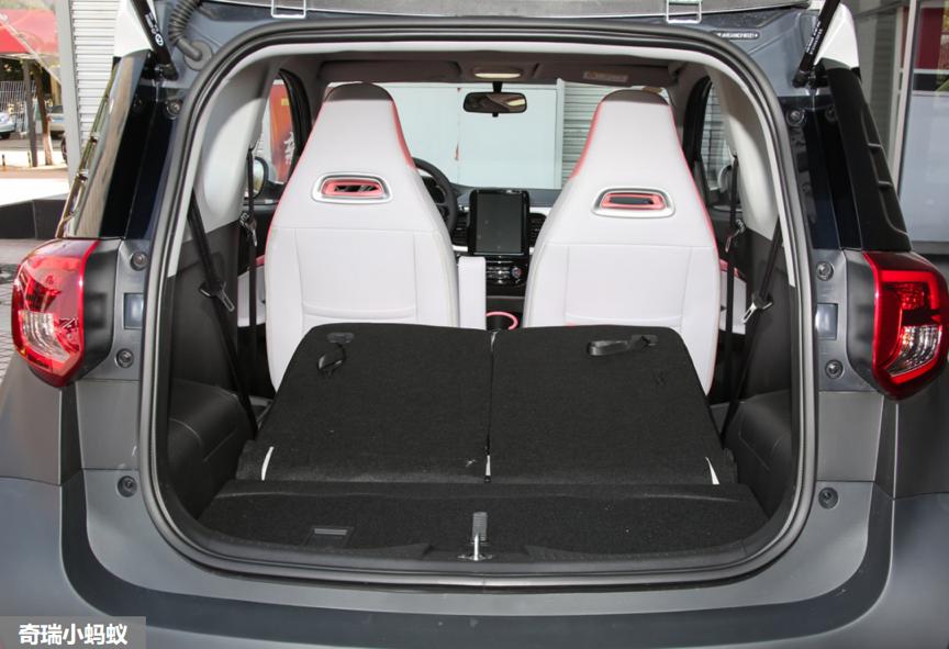 微型纯电动汽车小蚂蚁测评,小蚂蚁新能源电动汽车有哪些配置
