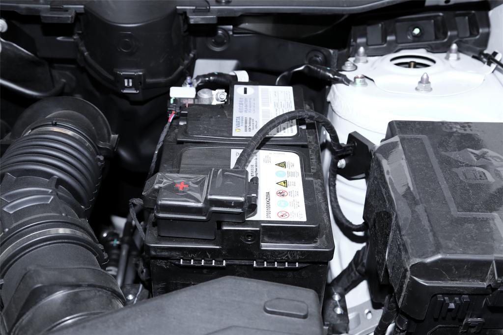 新款x-dog哈弗大狗最新信息,哈弗大狗二代恶魔眼大灯