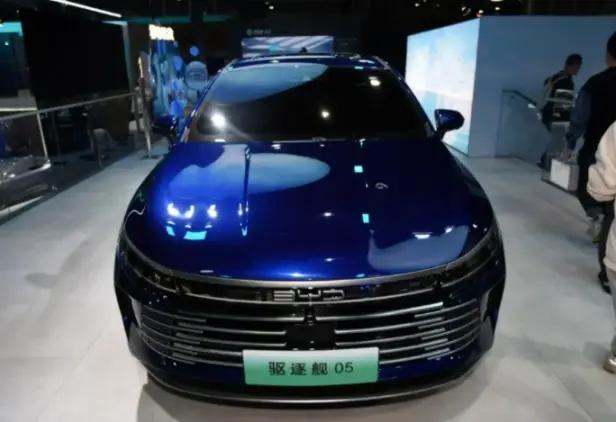 驱逐舰05尊荣型体验,驱逐舰05的优点和缺点