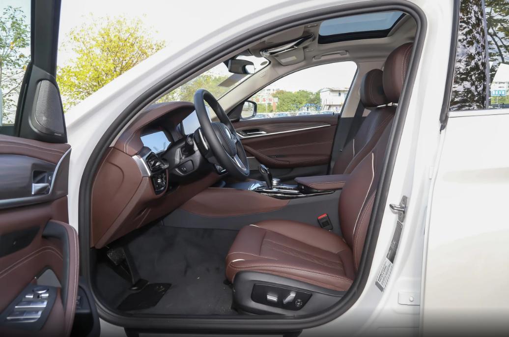 全新宝马530li概念车,超豪华行政轿车