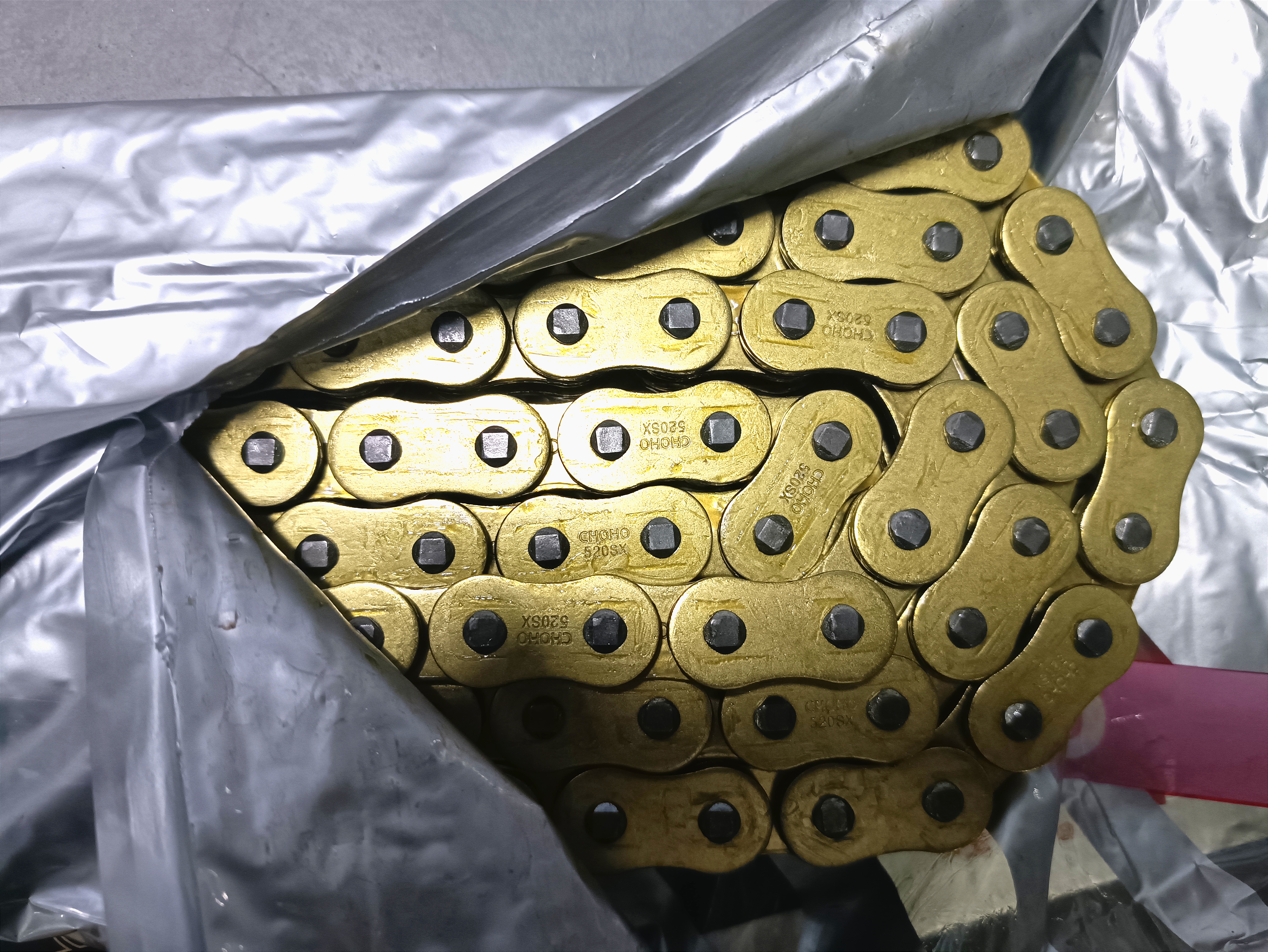 摩托车有没有必要换静音链条,摩托车骑久了链条保养也要跟上