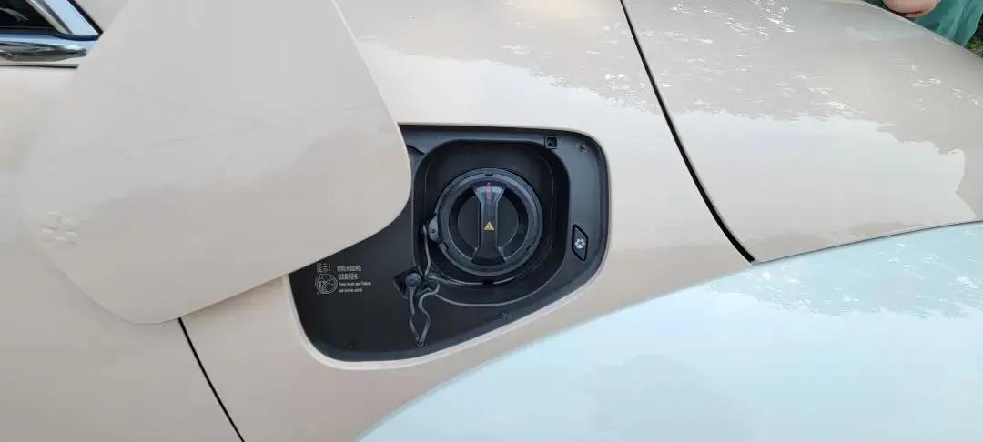 欧拉芭蕾猫2022和2023款的区别,欧拉芭蕾猫专属女性座驾