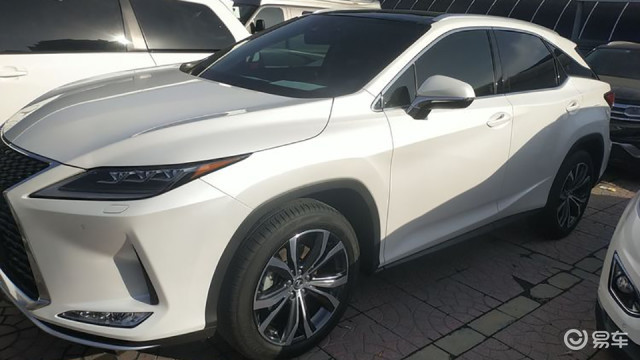 雷克萨斯只有ES保值？快换代的RX，6年