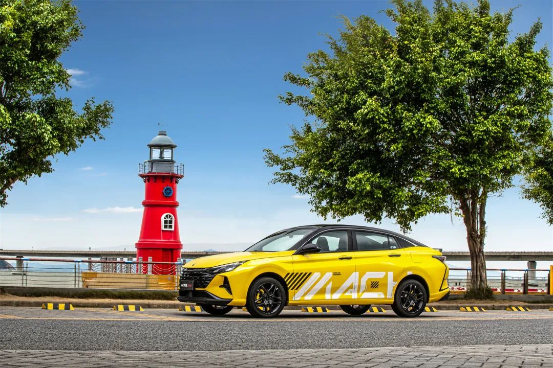 奕炫赛道版车型,新款奕炫冠军版