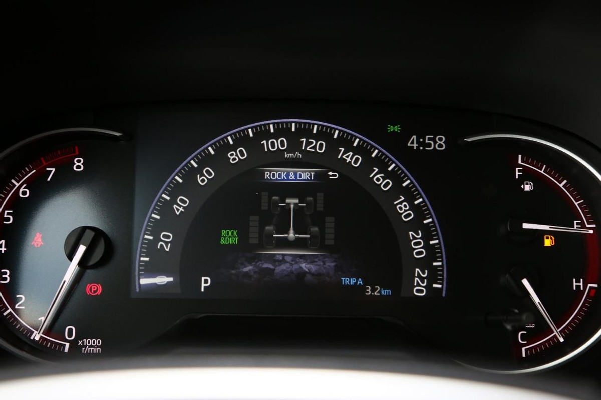 详解一汽RAV4荣放，两种动力可选，能否兼顾性能和节能？