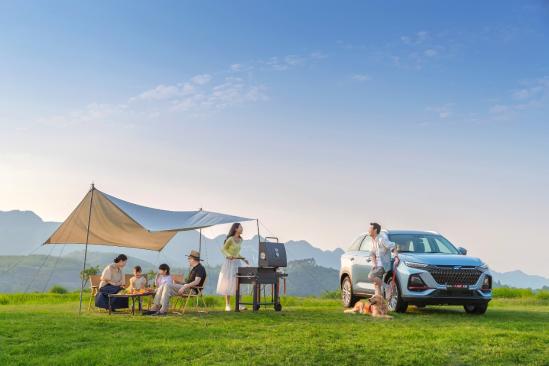 10.69万元起欧尚x7plus7座版上市,cs75plus和欧尚x7plus